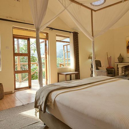 Gorilla Safari Lodge Rubuguli ภายนอก รูปภาพ